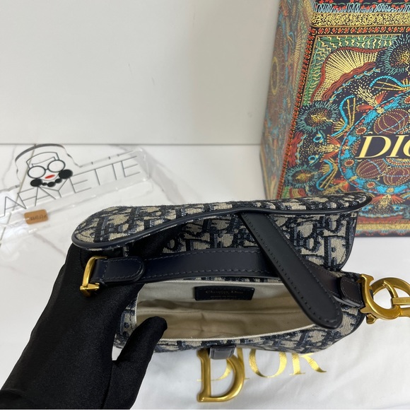 Christian Dior Mini Saddle - Picture 4 of 5